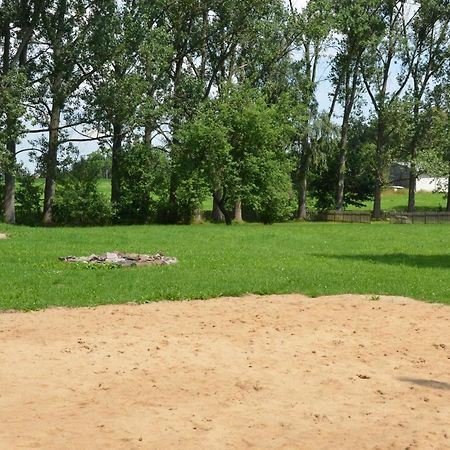 Teichcamp Hostel Grosshartmannsdorf Luaran gambar