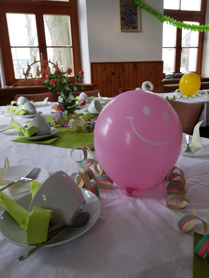 Teichcamp Hostel Grosshartmannsdorf Luaran gambar